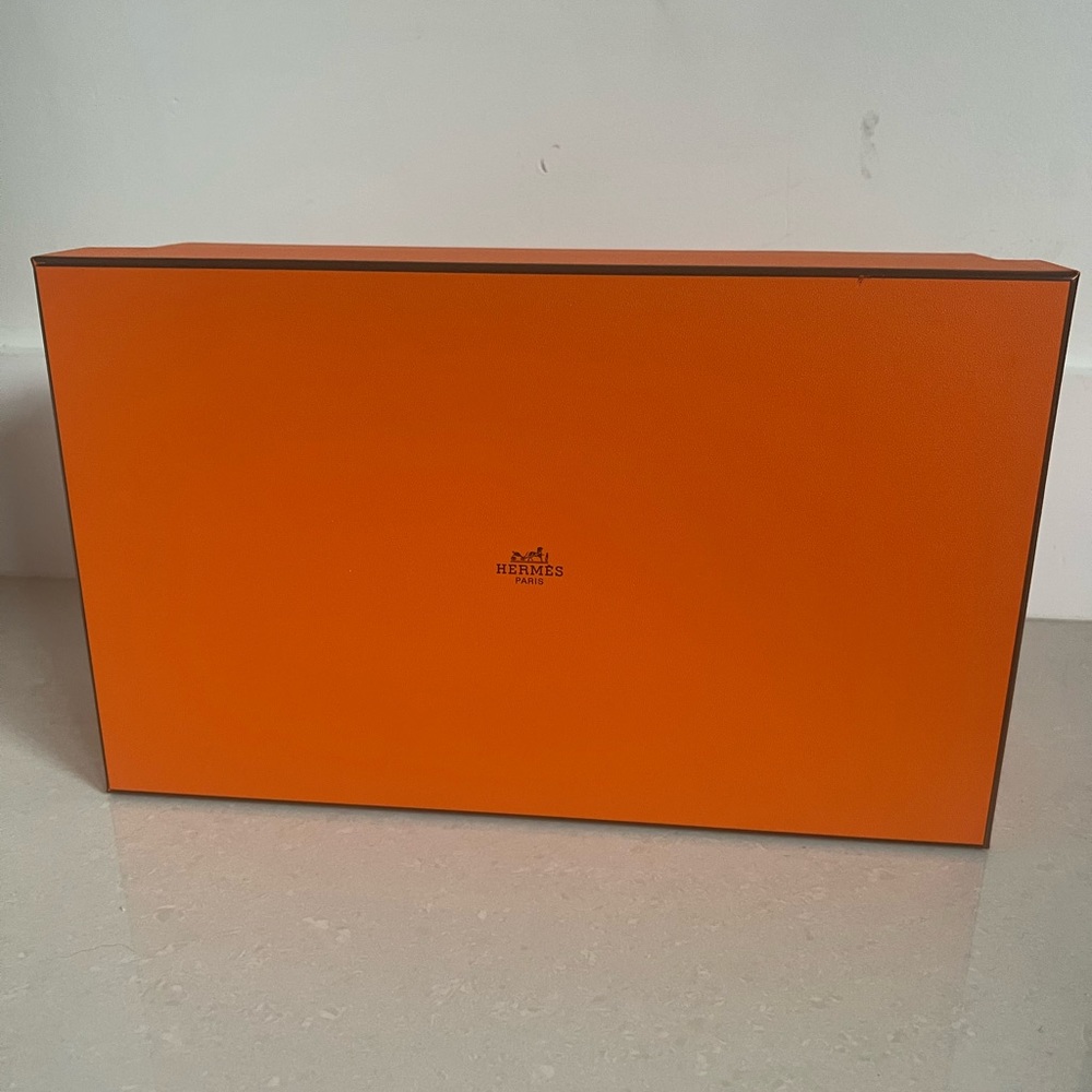 Authentic Hermes’ shoe box